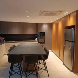 Modernist Kitchen Is A Combination Of Two Color Mdf Lacquer In Matt Finish And Oak Veneer