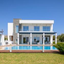 Luxury Seafront Villas In Ayia Napa